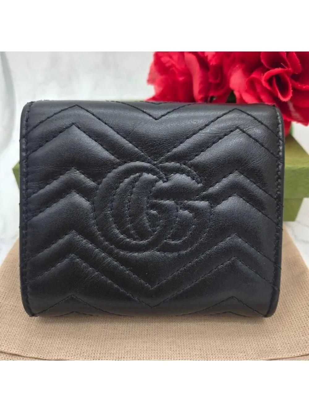 Gucci Fold Wallet GG Marmont Quilted Black